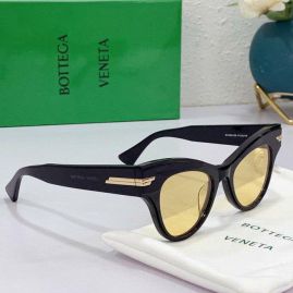 Picture of Bottega Veneta Sunglasses _SKUfw39896177fw